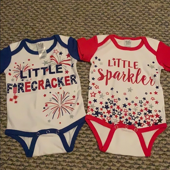 Baby Ganz 4th of July onesies for both - Picture 1 of 1